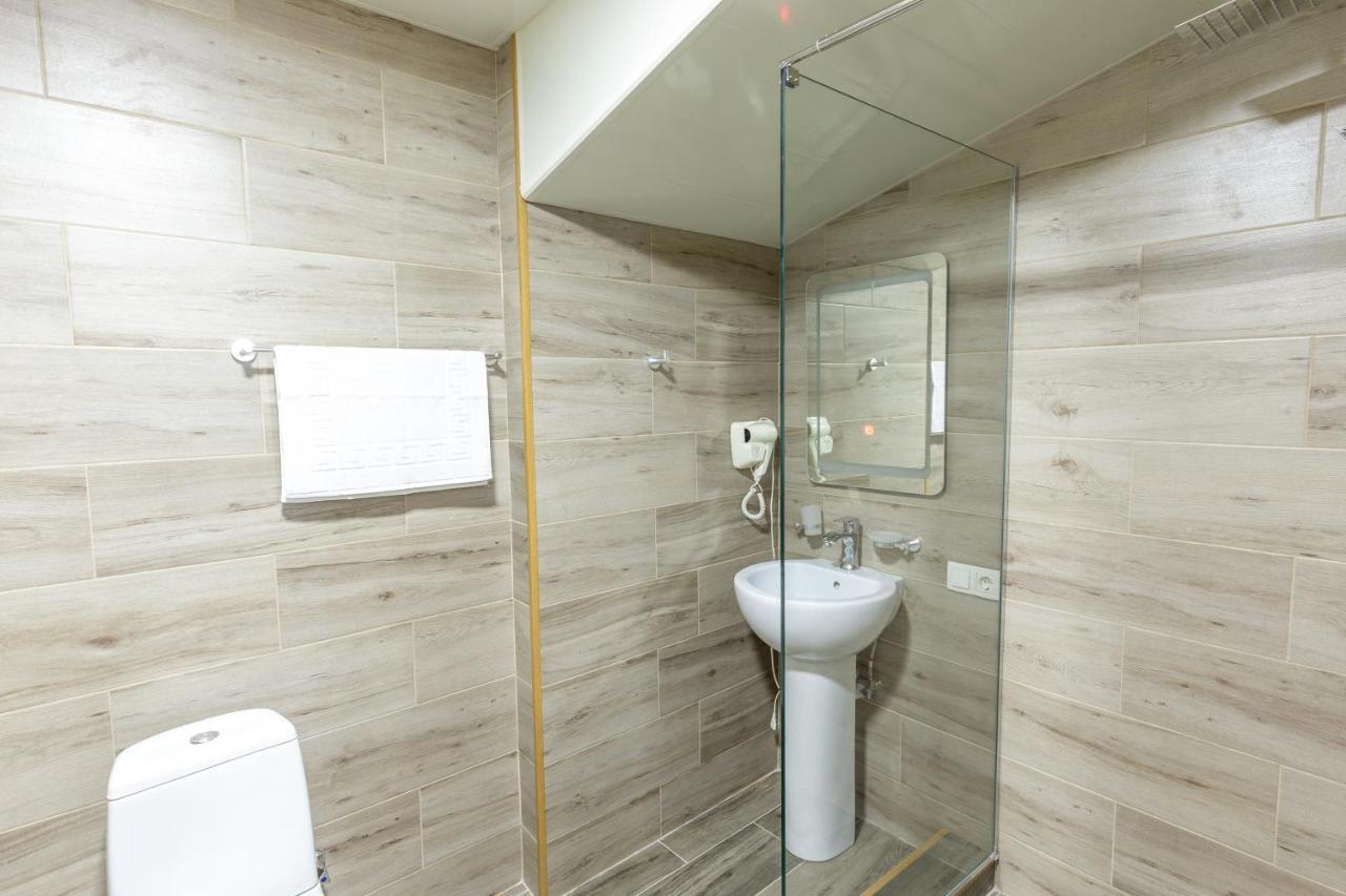 גודאורי Pine Chalets By Ka Group מראה חיצוני תמונה
